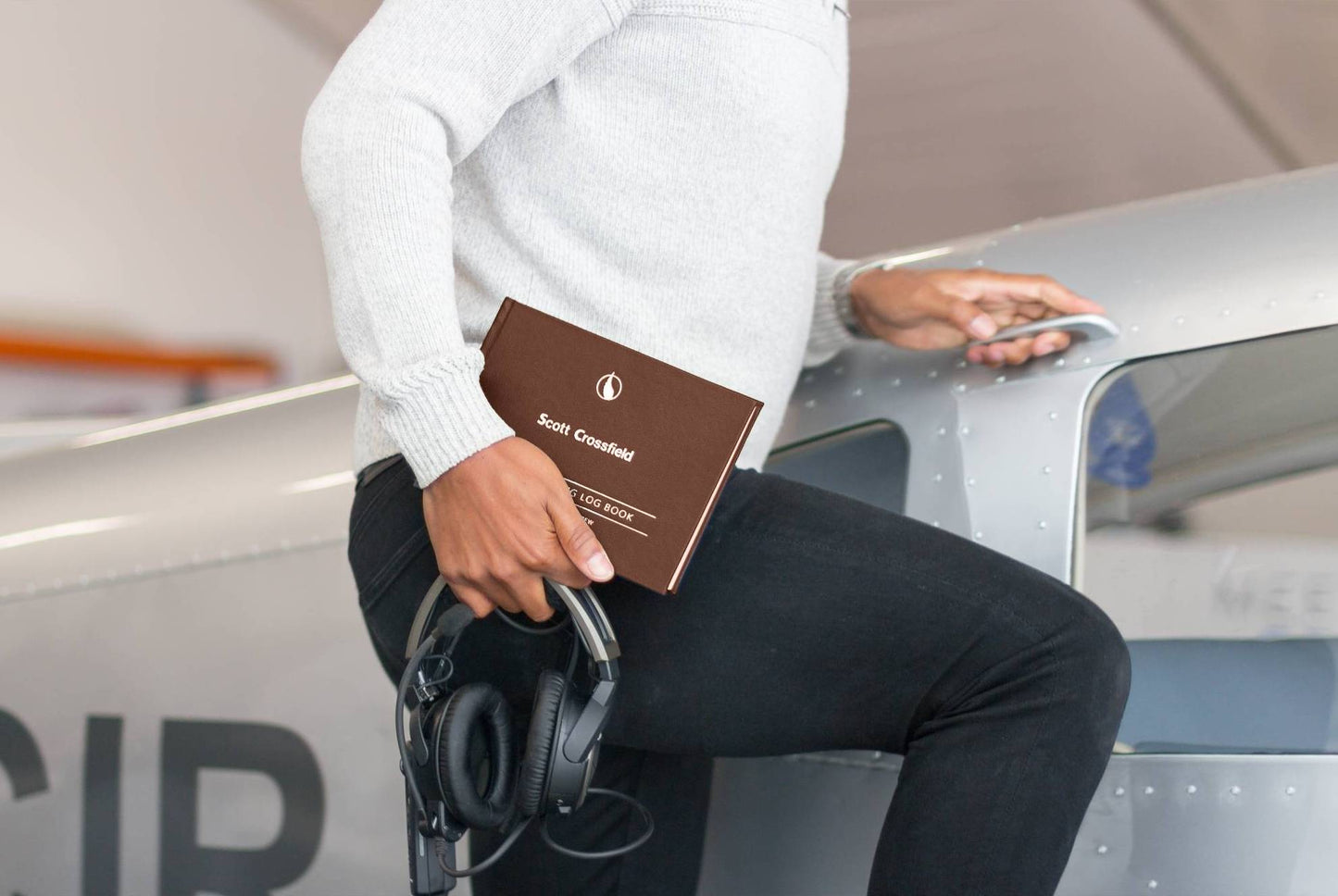 Aileron ECO Personalised Pilot Logbook - Recycled Heritage Hickory Leather